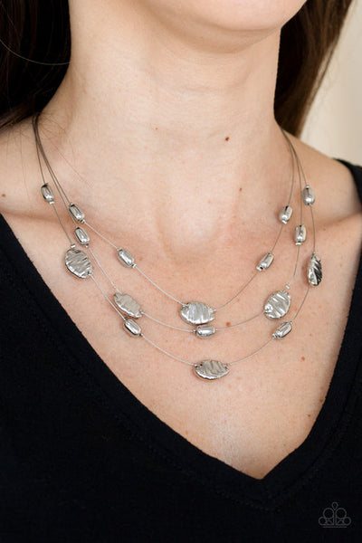 Top ZEN - Silver Necklace - Paparazzi Accessories