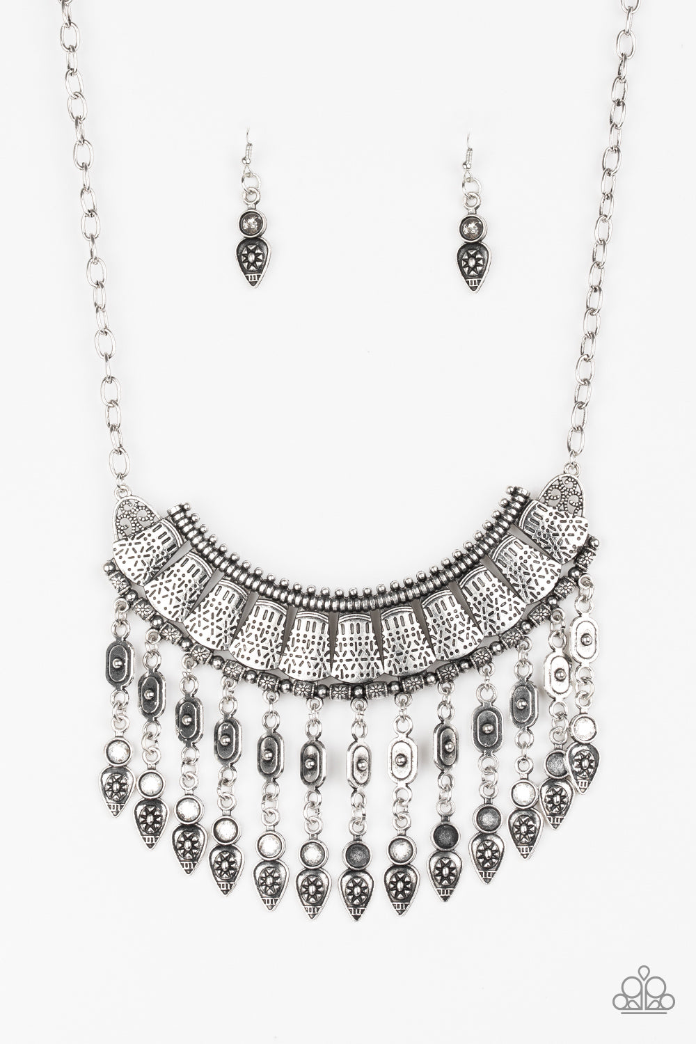 The Desert Is Calling - Silver Necklace - Paparazzi Accessories