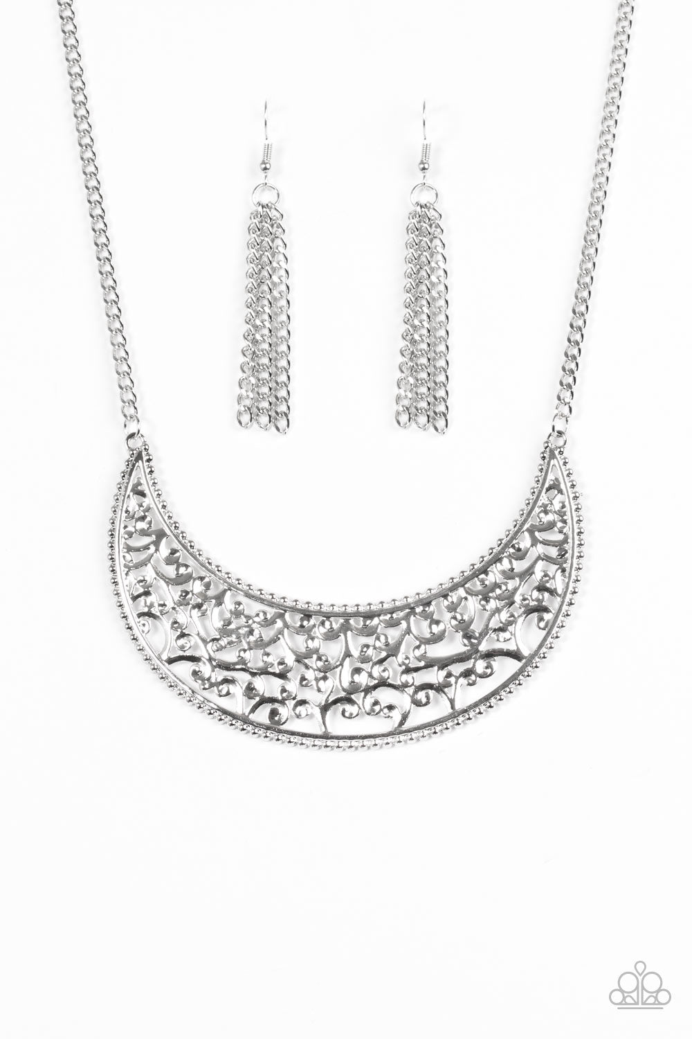 Moroccan Moon - Silver Necklace 