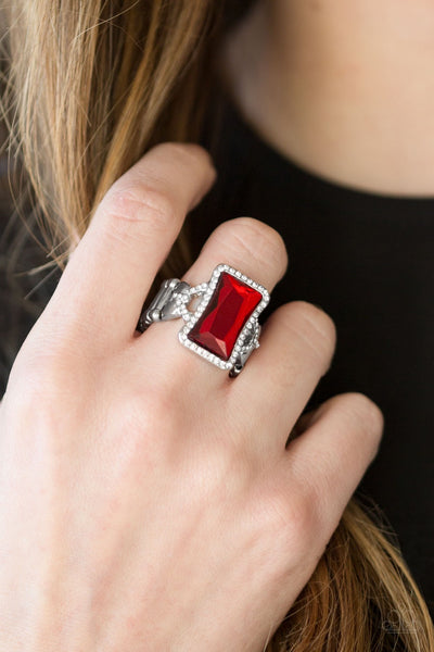 Paparazzi Glamour Icon Ring - Red