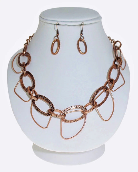 Very Avant Garde - Copper Necklace - Paparazzi Accessories